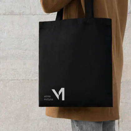 VILNIS UN MIČULIS. IDENTITĀTES IZSTRĀDE.