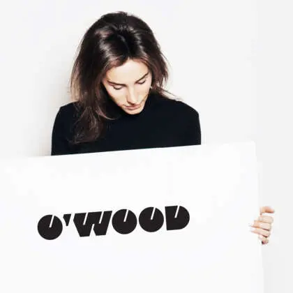 O'WOOD. ZĪMOLA IDENTITĀTE.